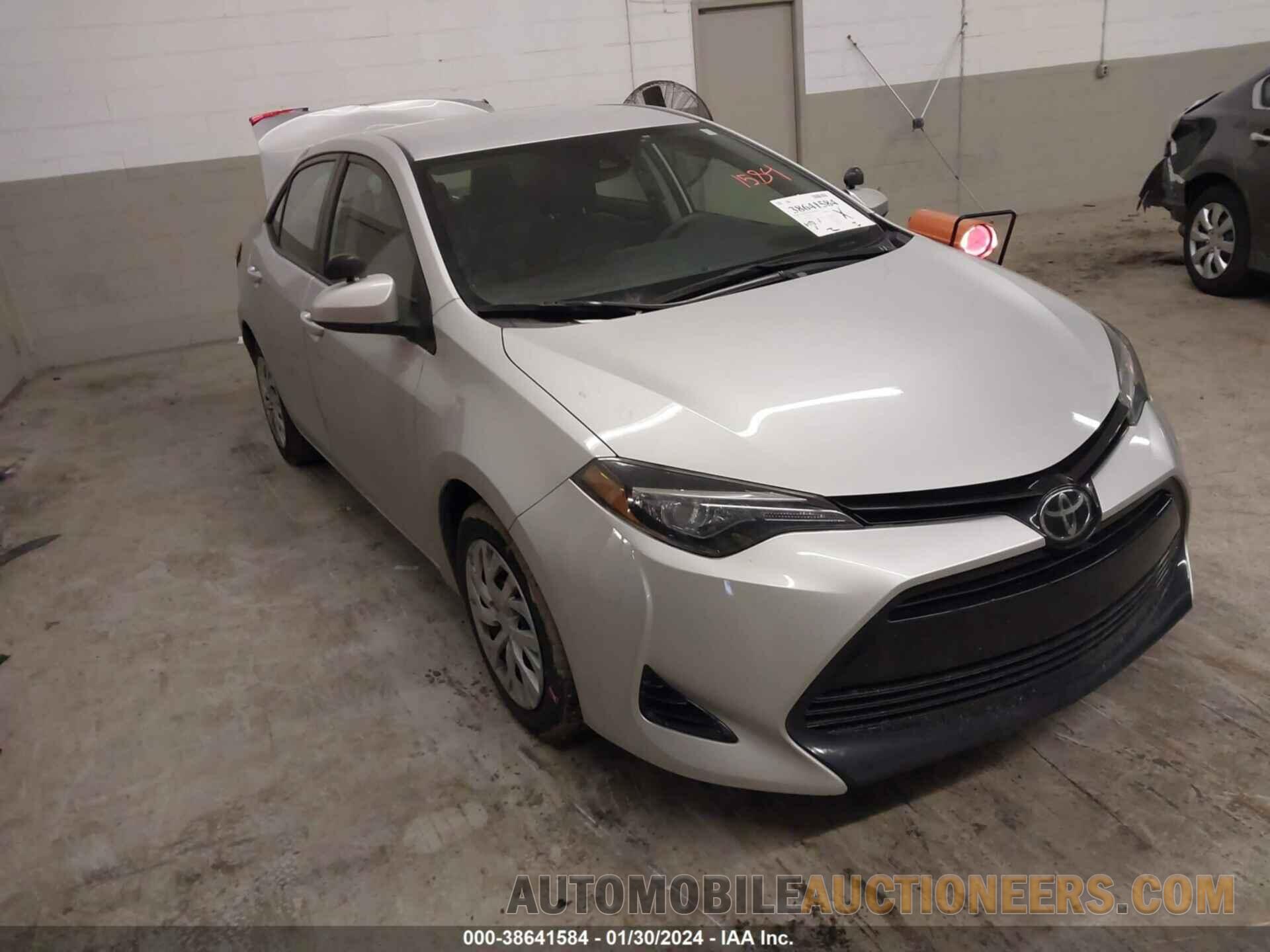 2T1BURHE6JC075990 TOYOTA COROLLA 2018