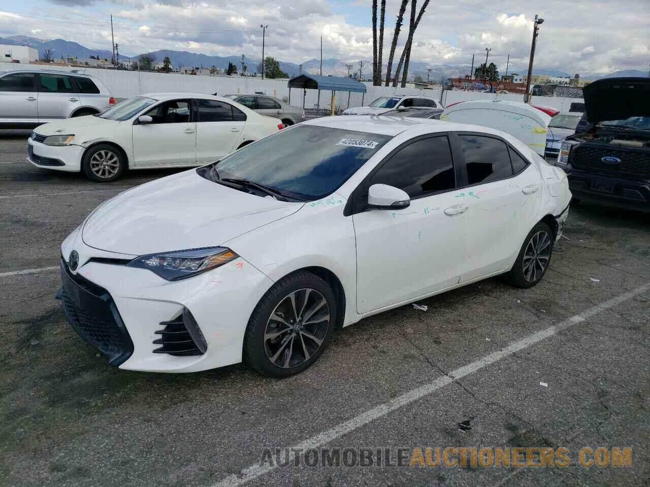 2T1BURHE6JC123861 TOYOTA COROLLA 2018