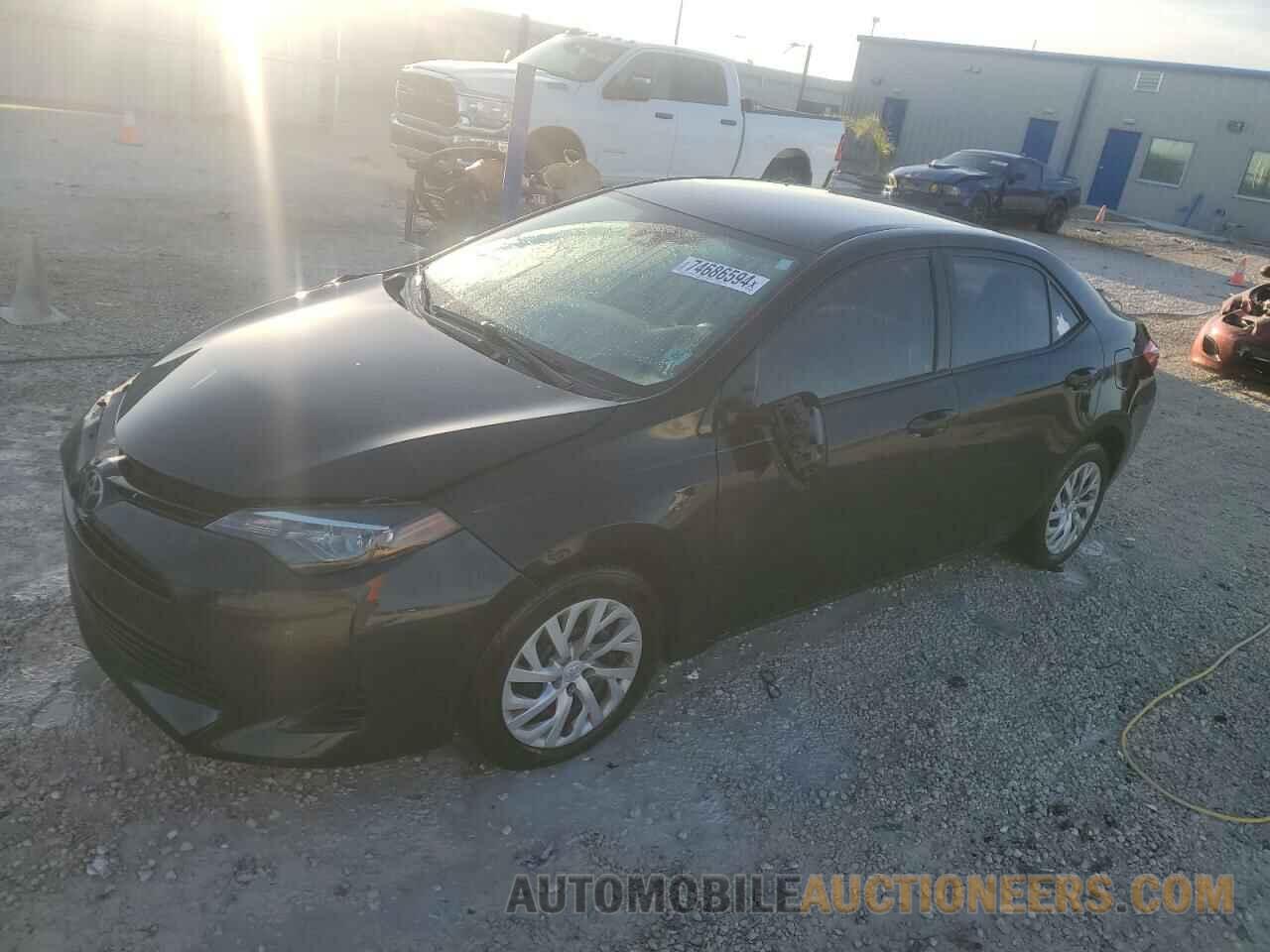 2T1BURHE7JC063315 TOYOTA COROLLA 2018