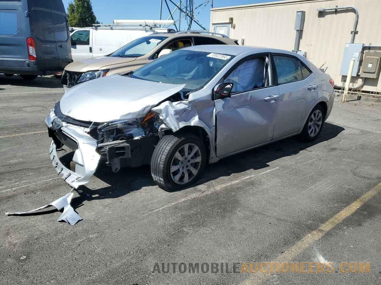 2T1BURHE8JC008226 TOYOTA COROLLA 2018