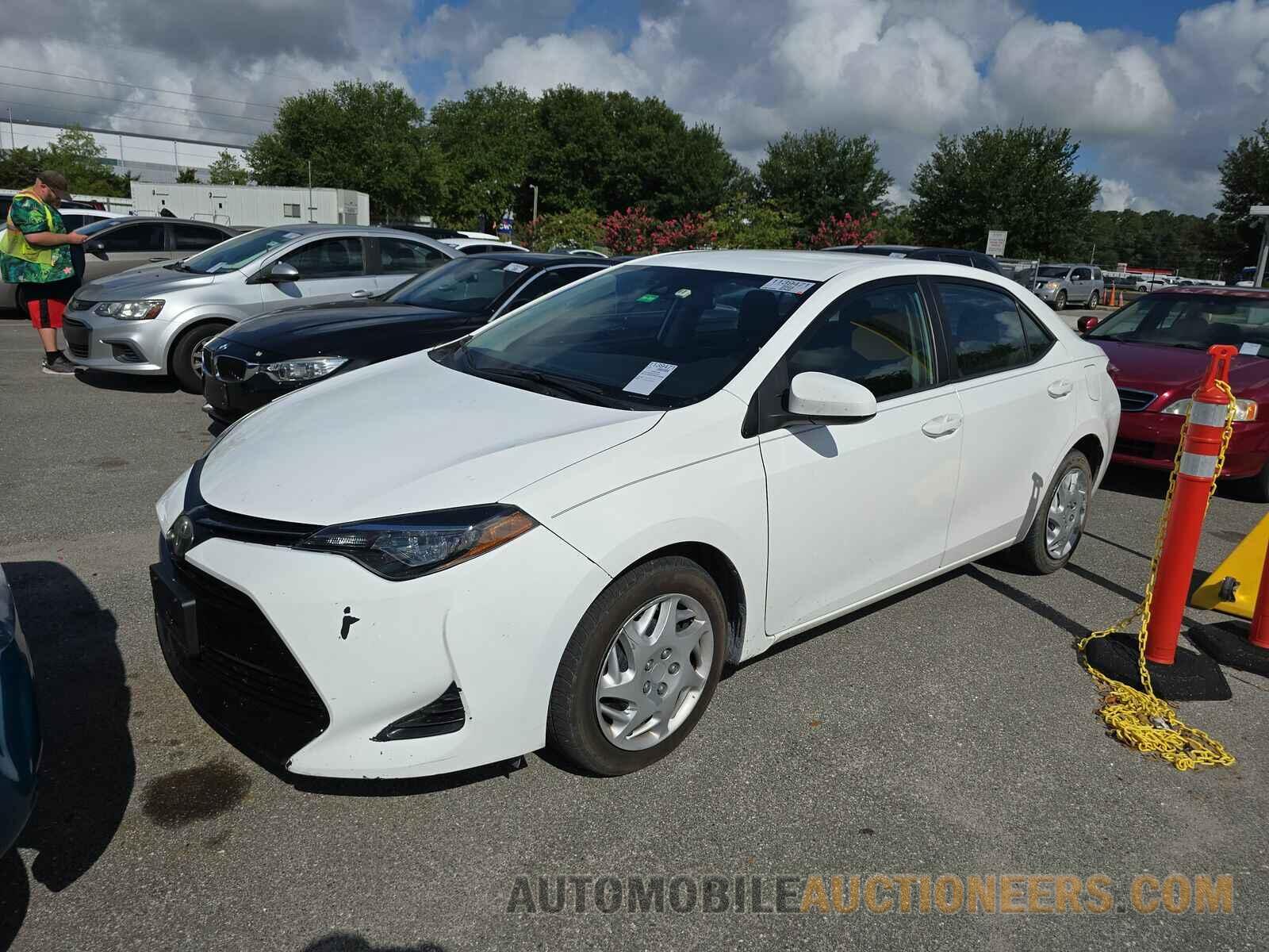 2T1BURHE8KC186638 Toyota Corolla LE 2019