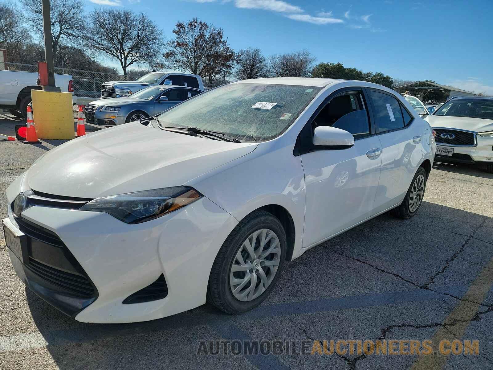 2T1BURHE8KC208881 Toyota Corolla LE 2019