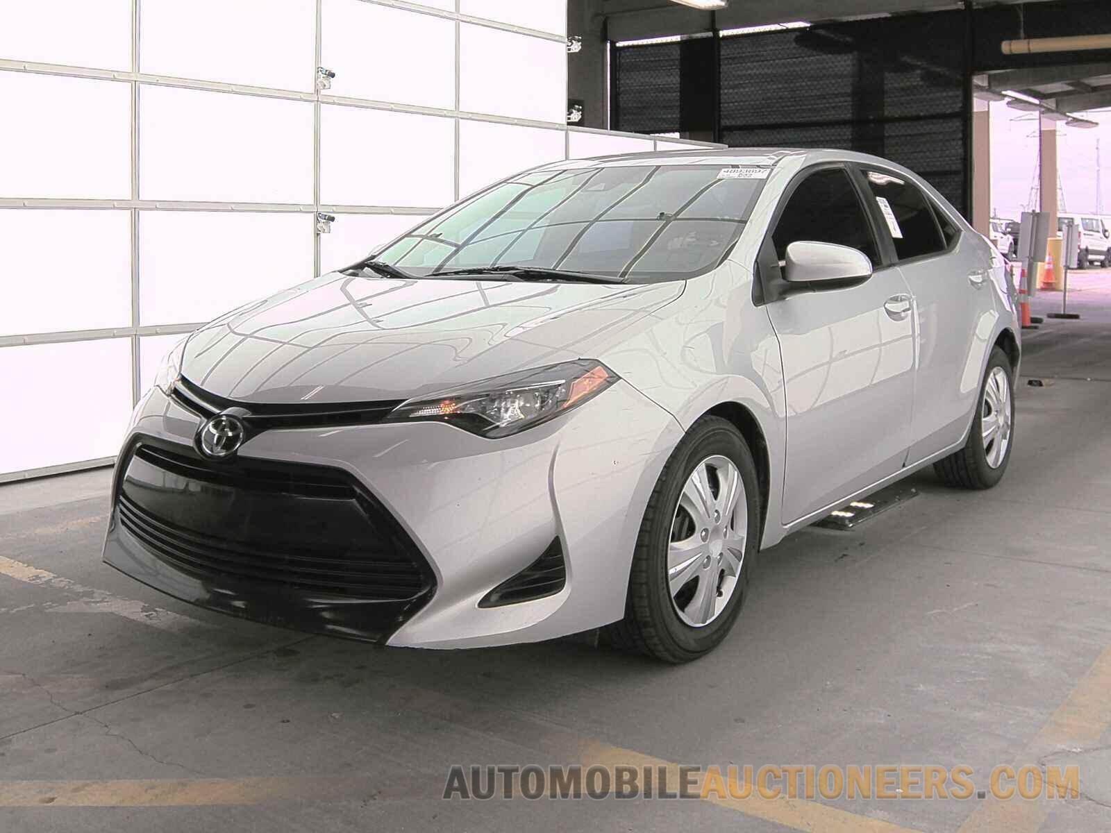 2T1BURHE8KC236745 Toyota Corolla LE 2019