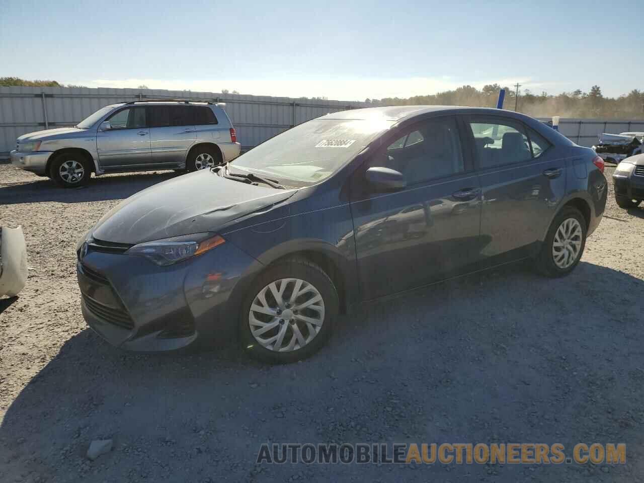 2T1BURHEXHC957111 TOYOTA COROLLA 2017