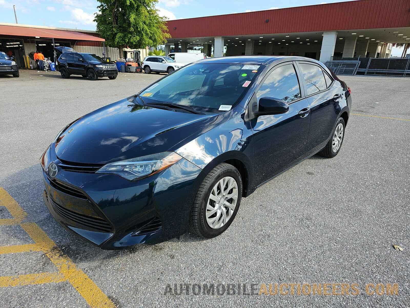 2T1BURHEXKC131253 Toyota Corolla LE 2019