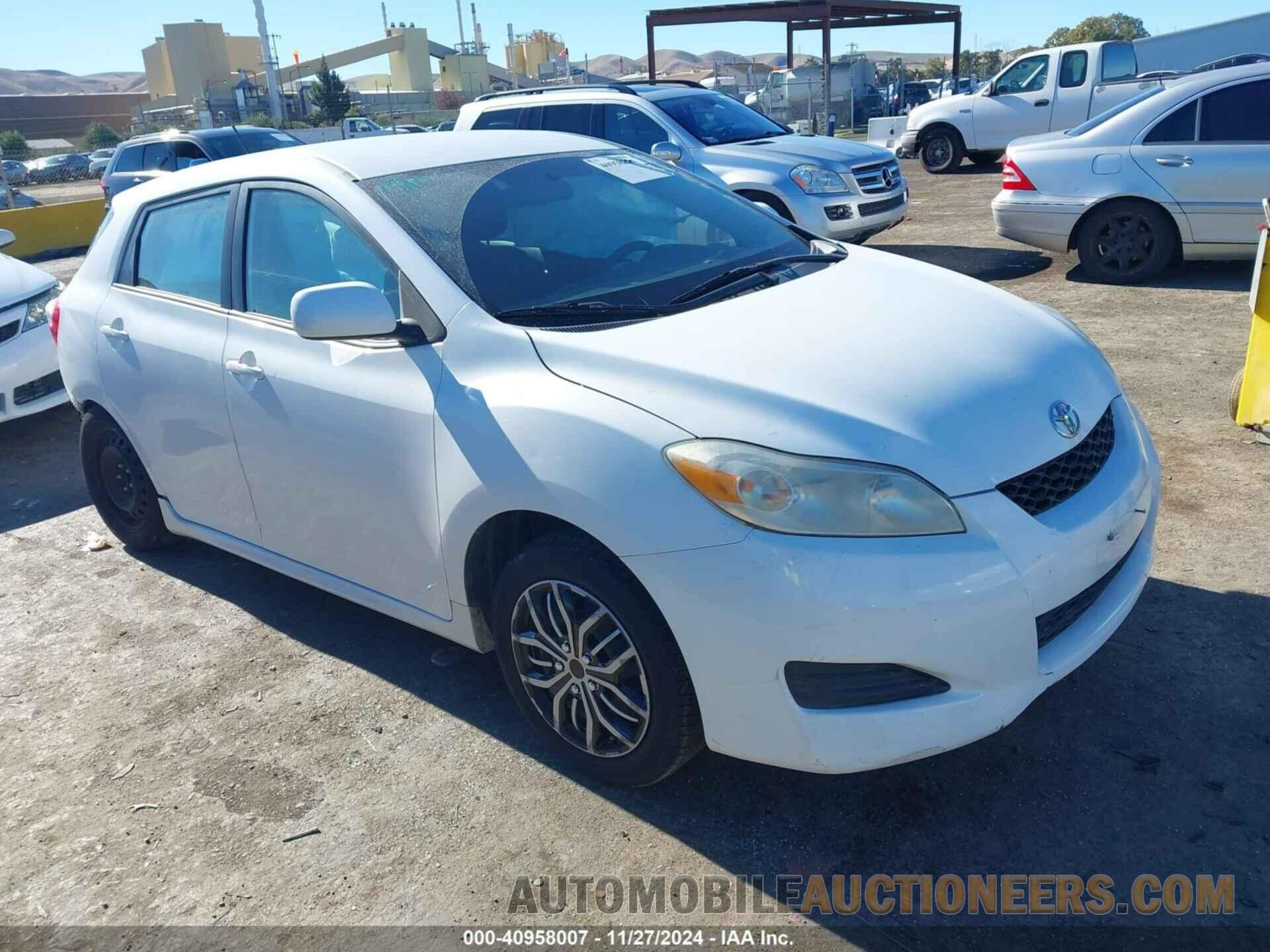 2T1KU4EE0DC949469 TOYOTA MATRIX 2013