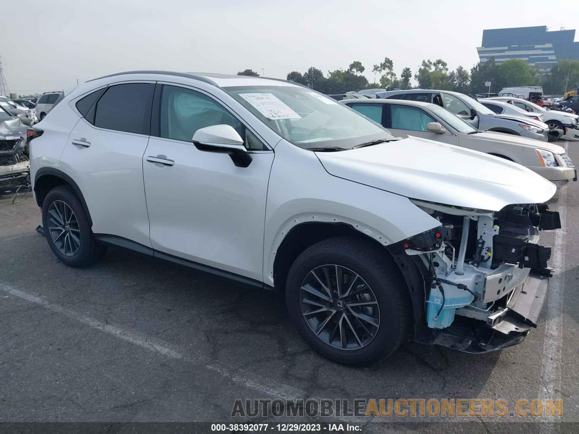 2T2ADCAZ0RC010372 LEXUS NX 2024