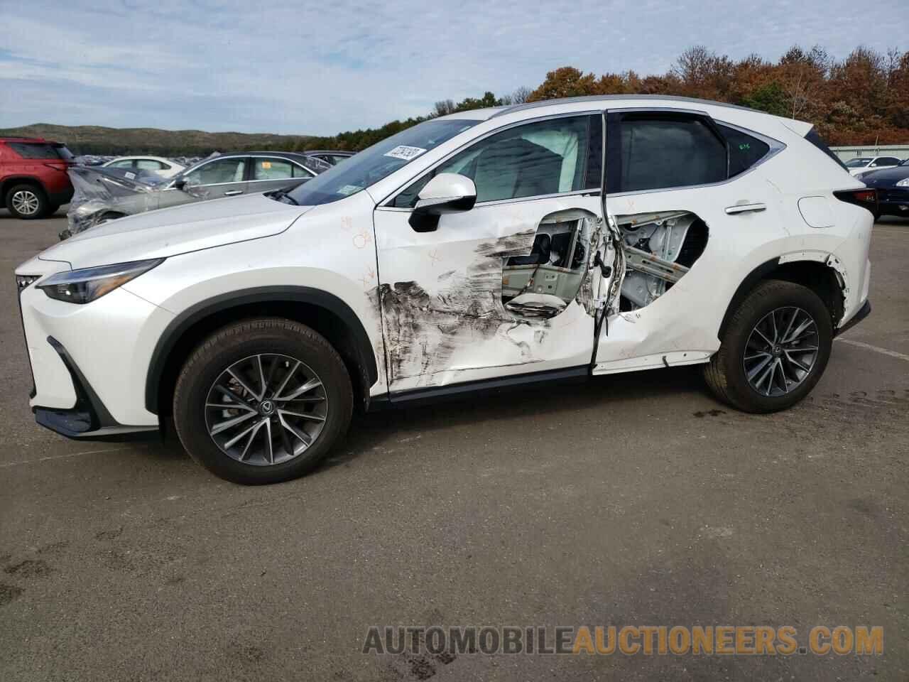 2T2ADCAZ2NC002154 LEXUS NX 250 2022