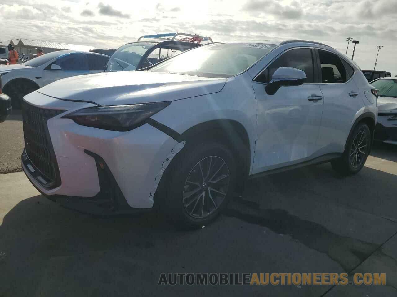 2T2AKCEZXRC028765 LEXUS NX 350H BA 2024