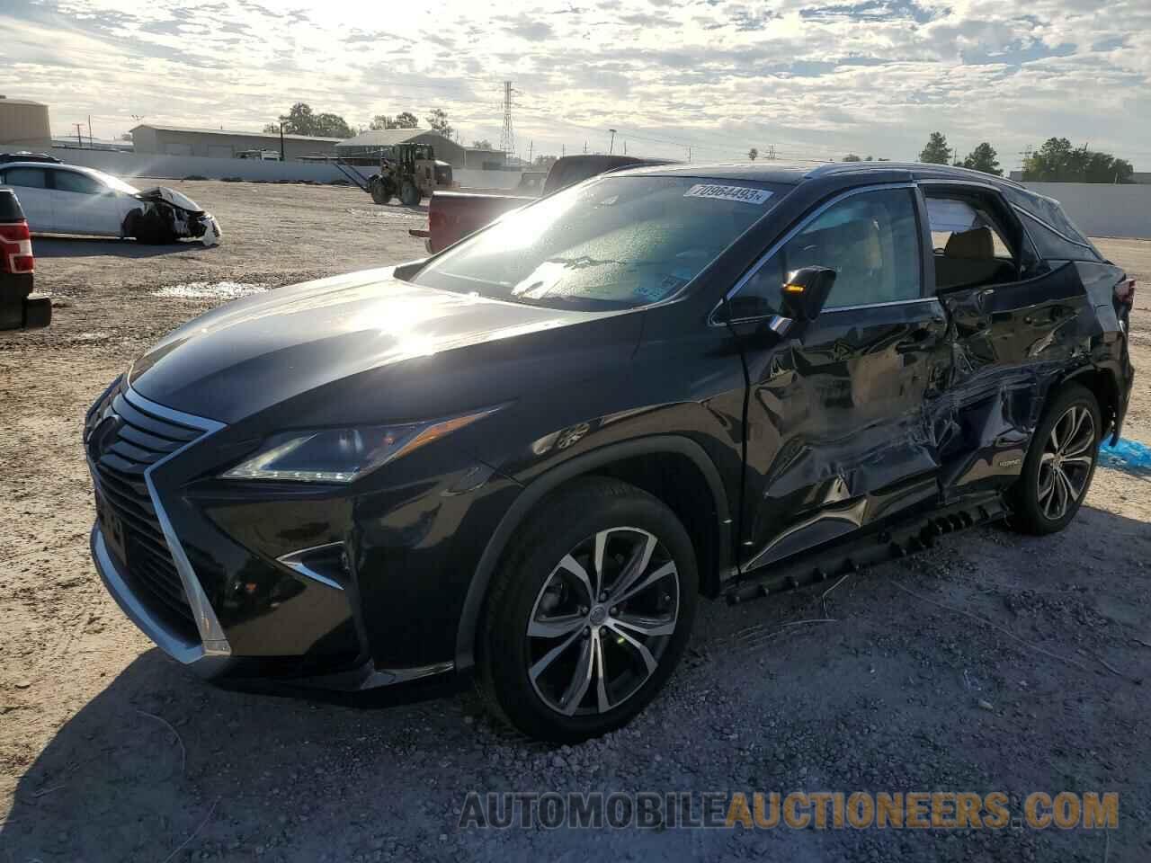 2T2BGMCA5HC011797 LEXUS RX450 2017