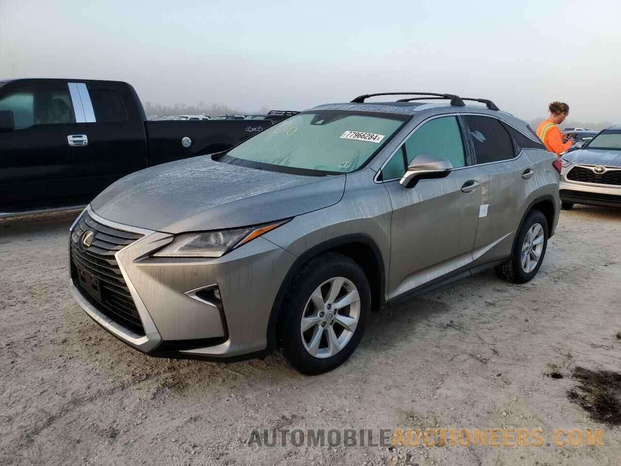 2T2BZMCA1HC068797 LEXUS RX350 2017