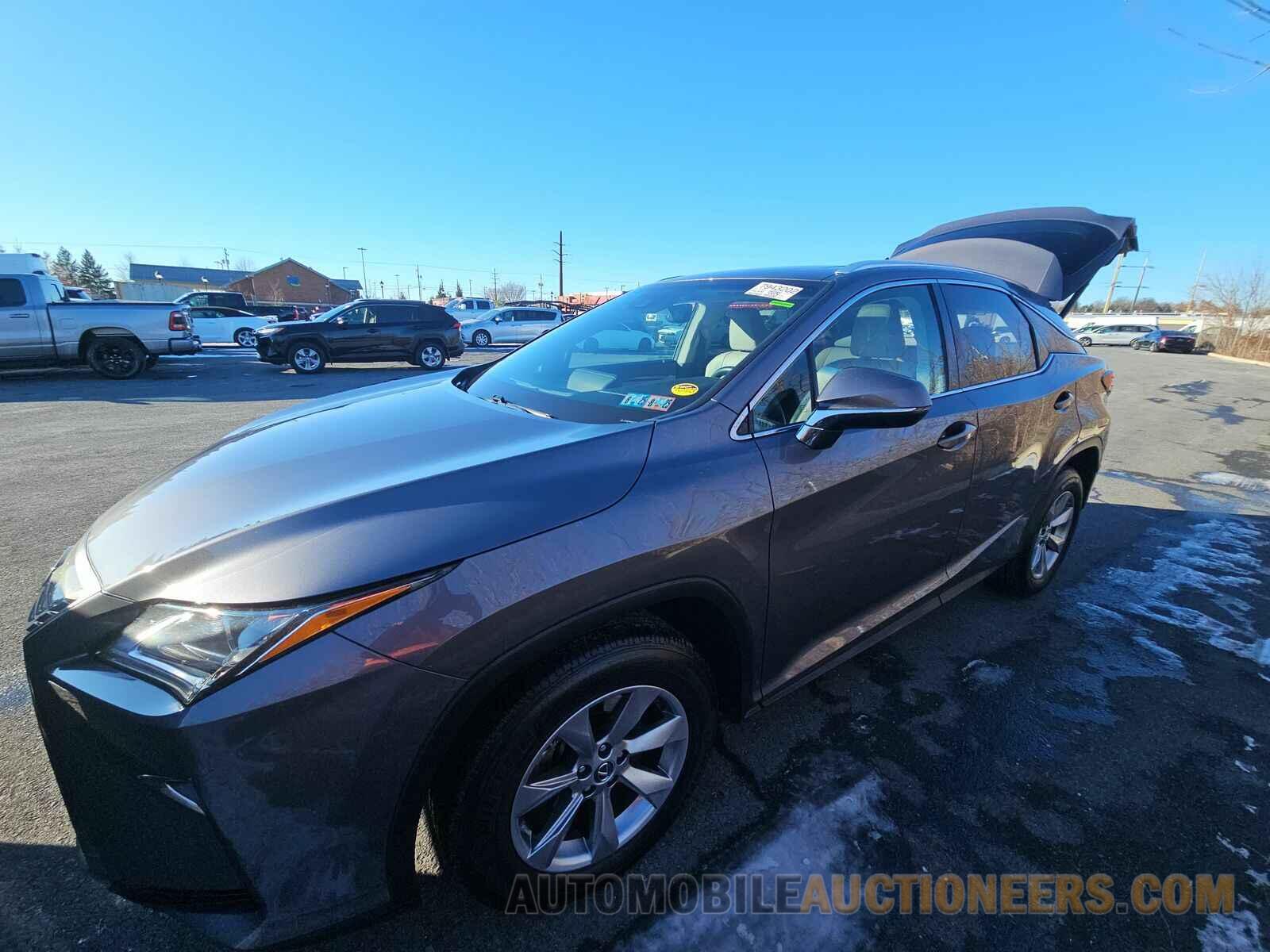 2T2BZMCA9JC156812 Lexus RX 2018