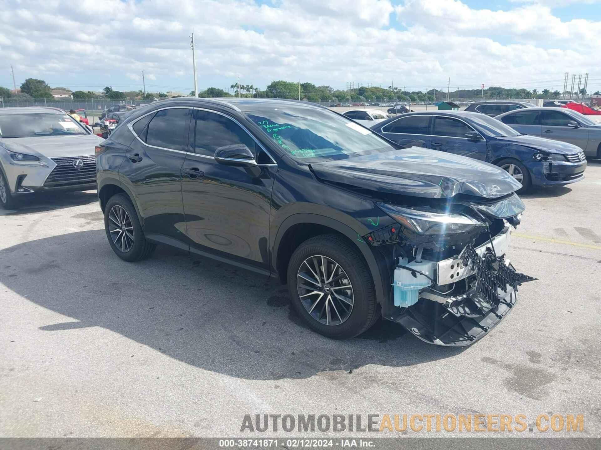 2T2GDCAZ7RC012064 LEXUS NX 250 2024