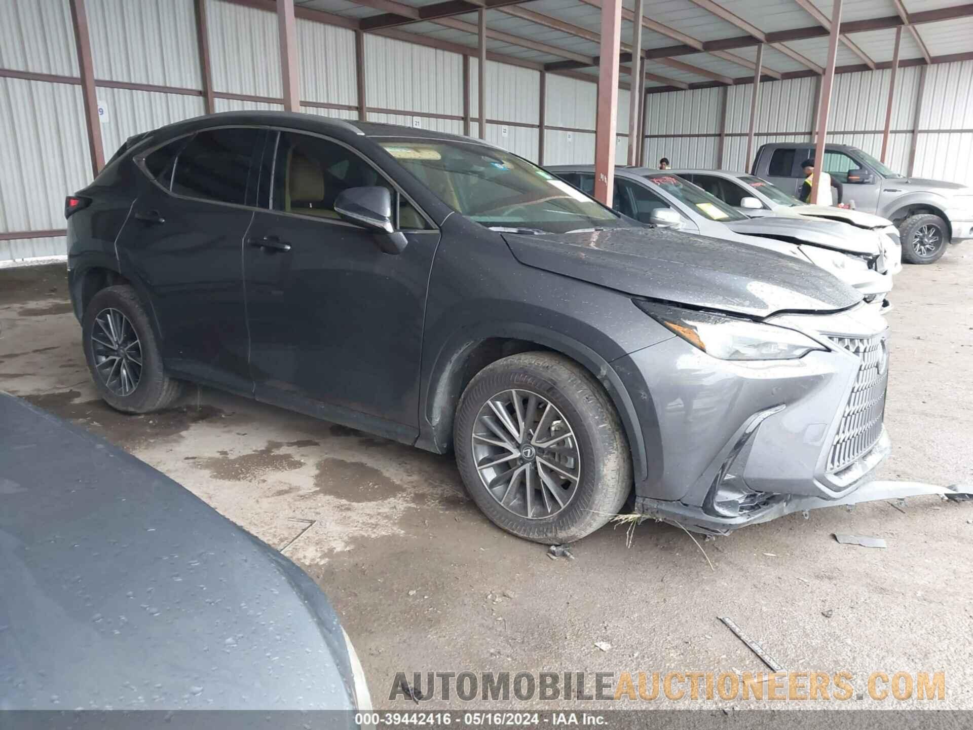 2T2GGCEZ2RC047452 LEXUS NX 2024