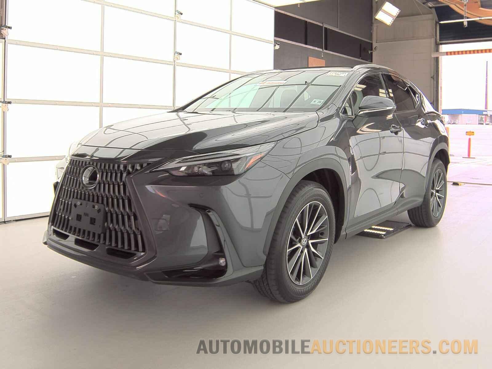 2T2GGCEZ7RC036687 Lexus NX 2024