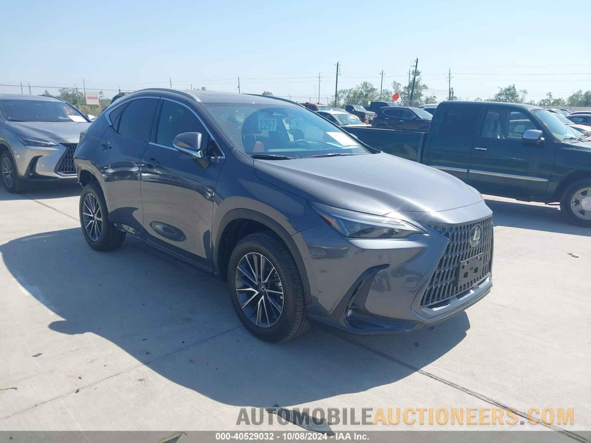 2T2GGCEZ8SC068229 LEXUS NX 350 2025