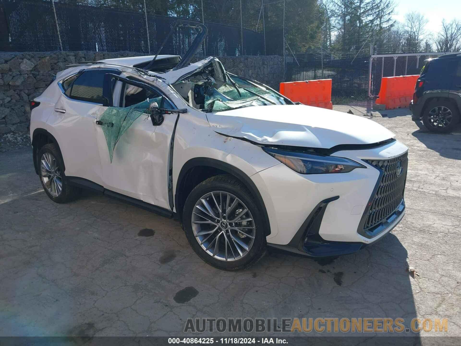 2T2GKCEZ4SC031726 LEXUS NX 350H 2025