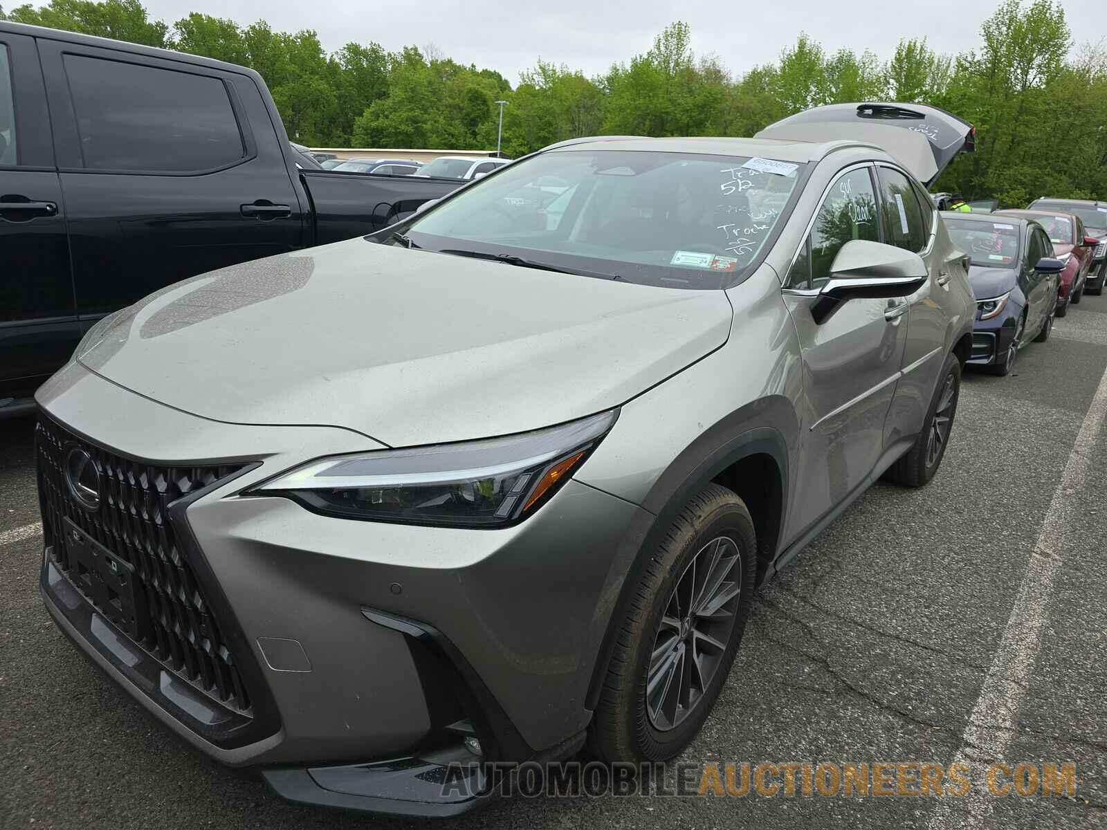 2T2GKCEZXNC001263 Lexus NX 2022