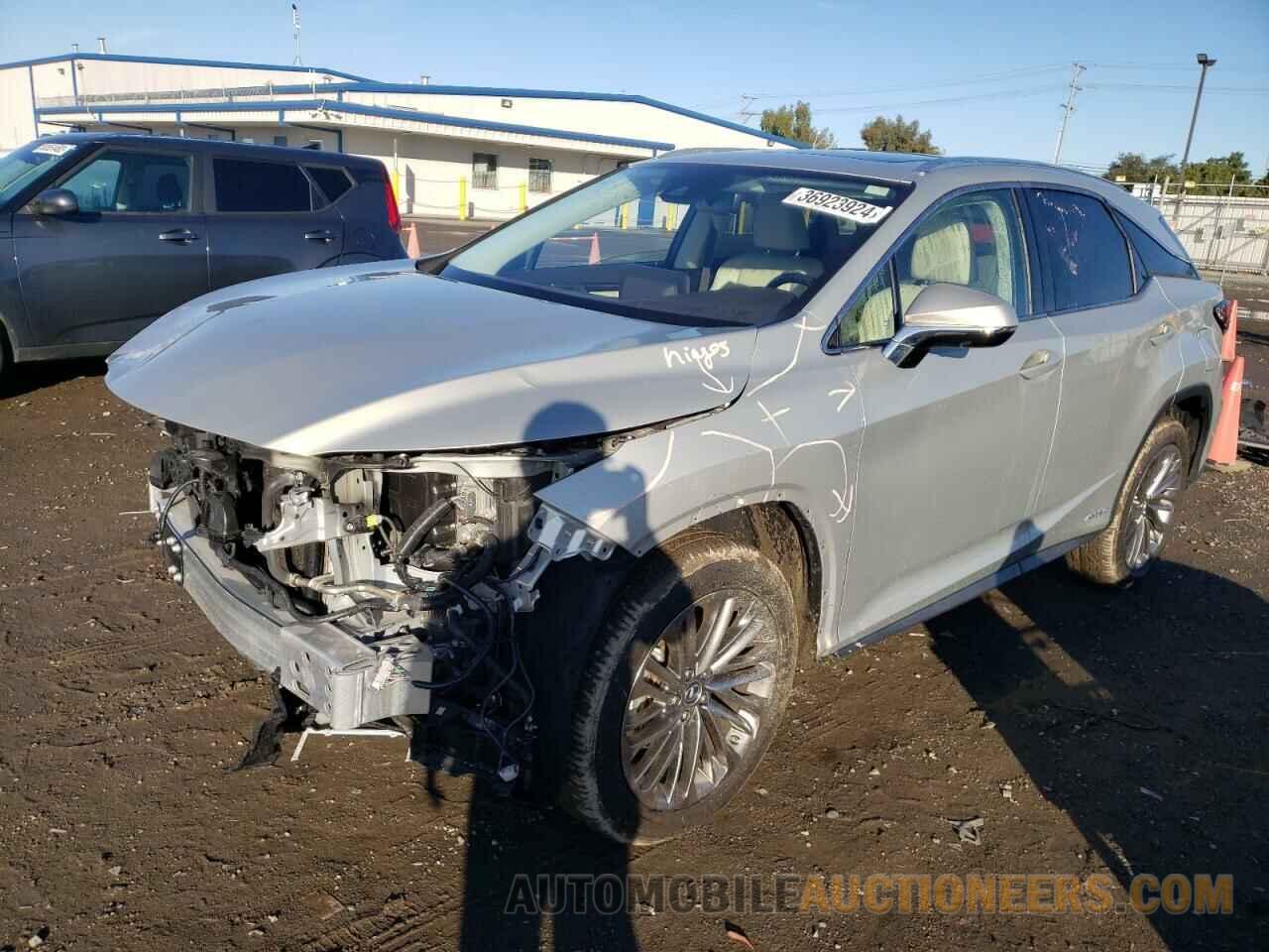 2T2JGMDA0LC050428 LEXUS RX450 2020