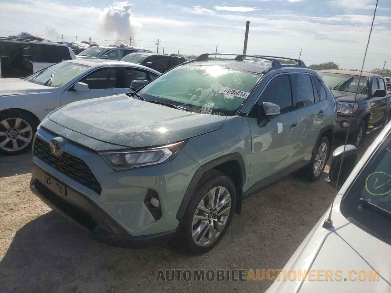 2T3A1RFV0KW039453 TOYOTA RAV4 2019