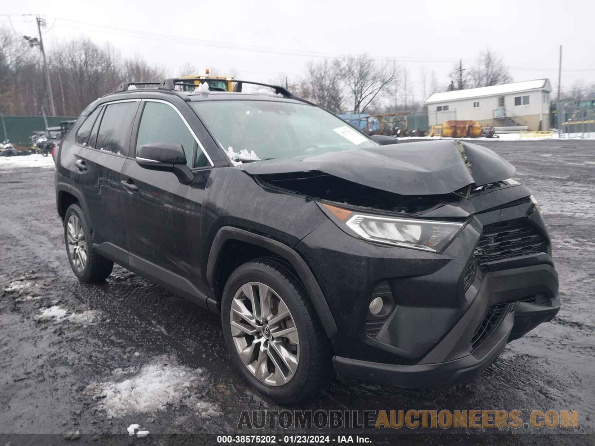 2T3A1RFV0KW076762 TOYOTA RAV4 2019