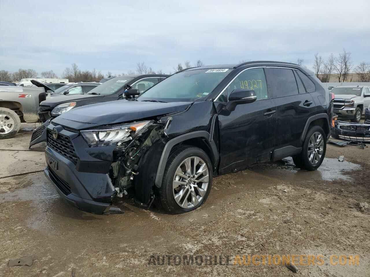 2T3A1RFV0MC216829 TOYOTA RAV4 2021