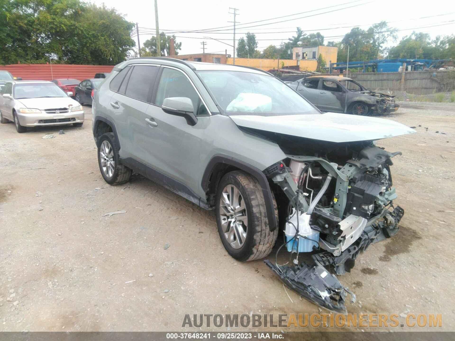 2T3A1RFV0MW145792 TOYOTA RAV4 2021