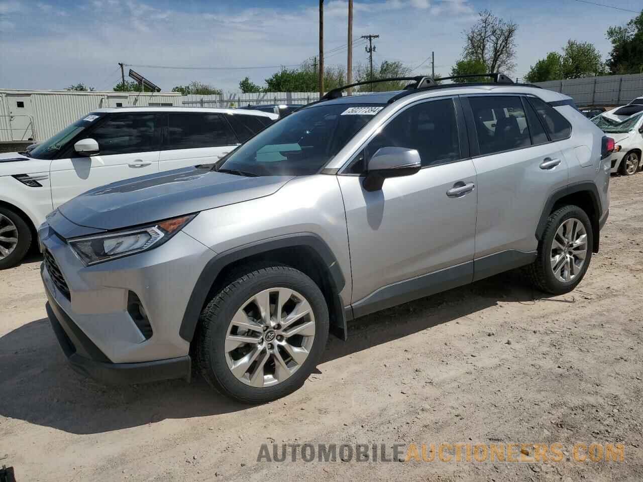 2T3A1RFV2KW046372 TOYOTA RAV4 2019