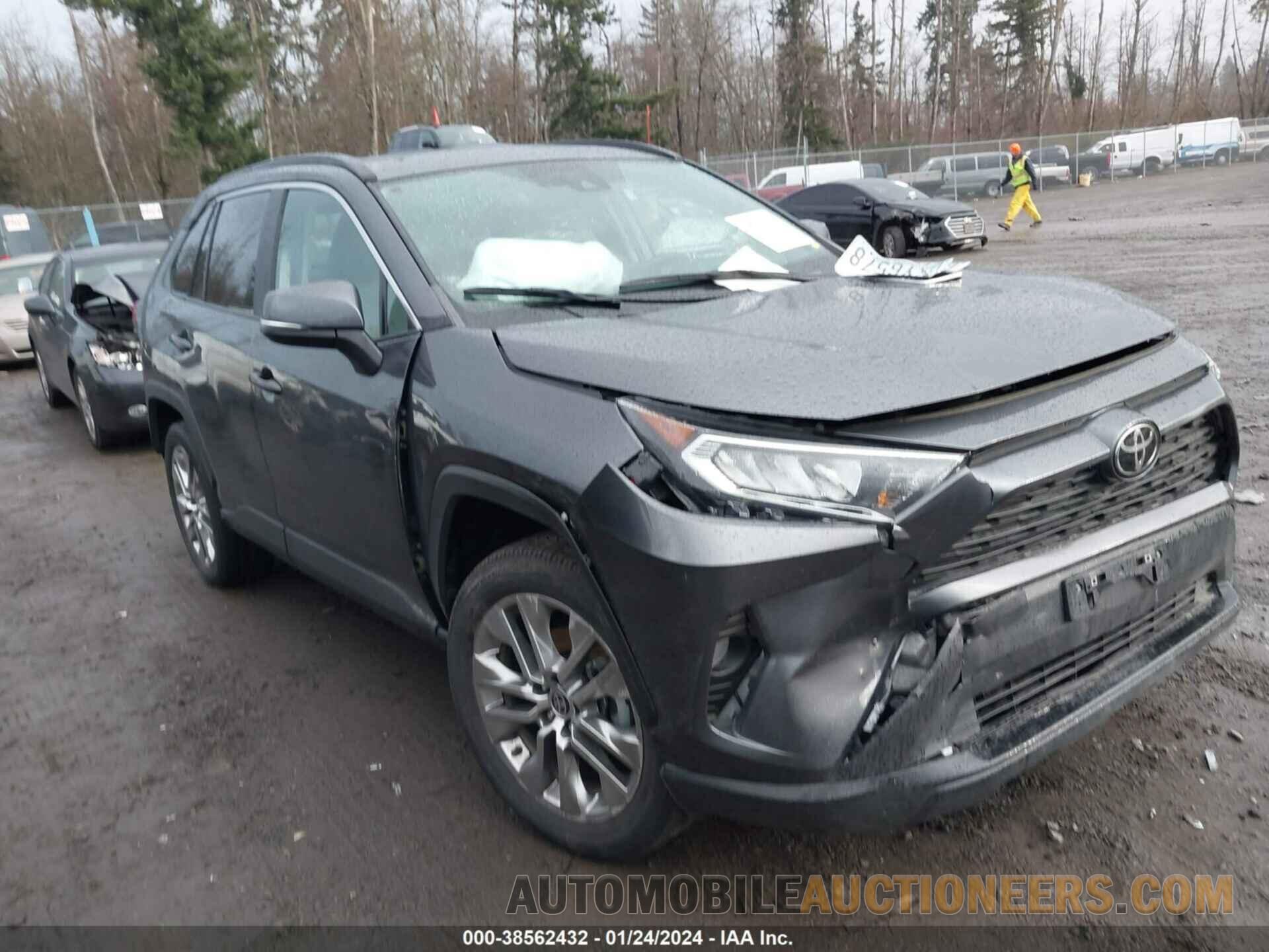 2T3A1RFV2MC177208 TOYOTA RAV4 2021