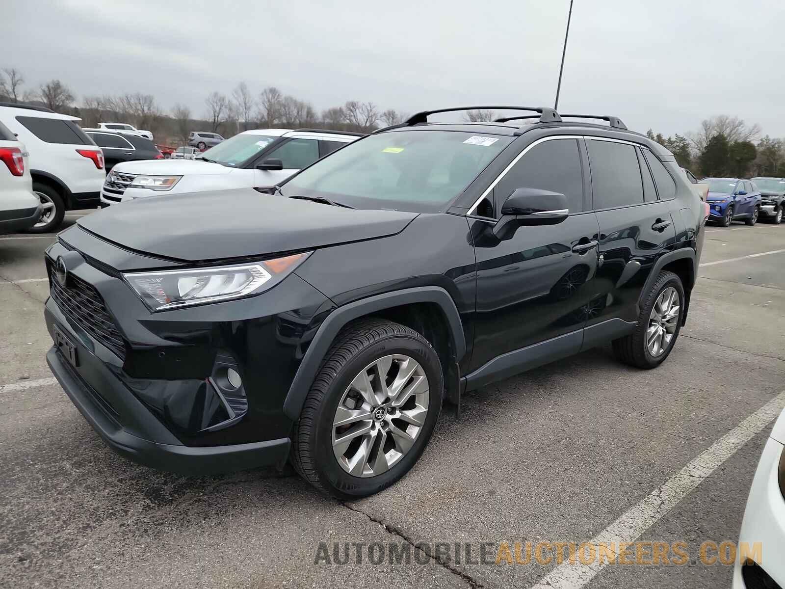 2T3A1RFV3KC018629 Toyota RAV4 2019