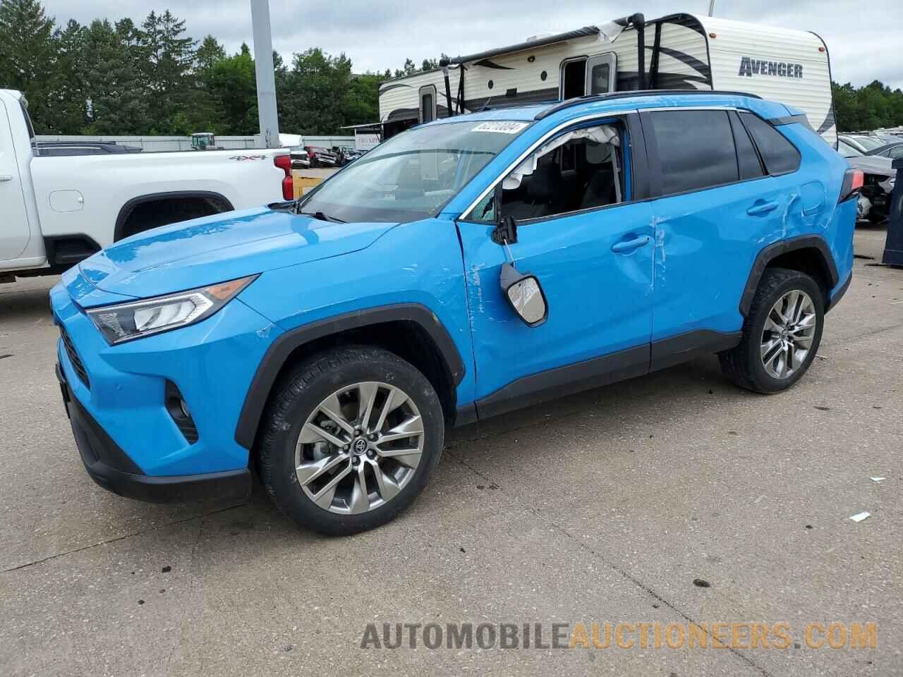 2T3A1RFV3KC039576 TOYOTA RAV4 2019