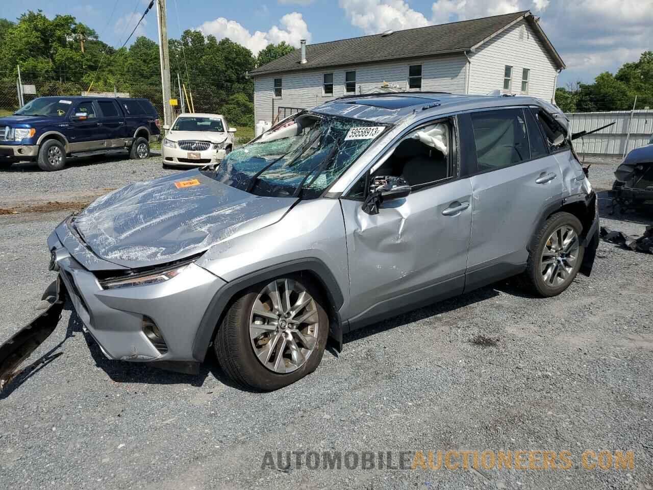 2T3A1RFV3KC047130 TOYOTA RAV4 2019