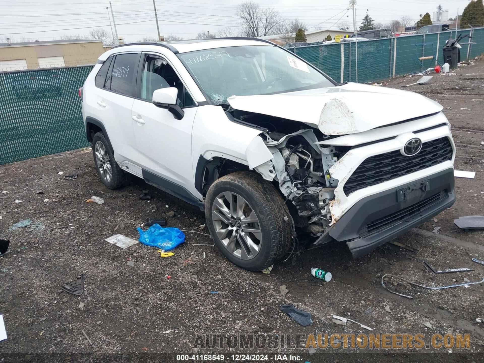 2T3A1RFV3KW011694 TOYOTA RAV4 2019