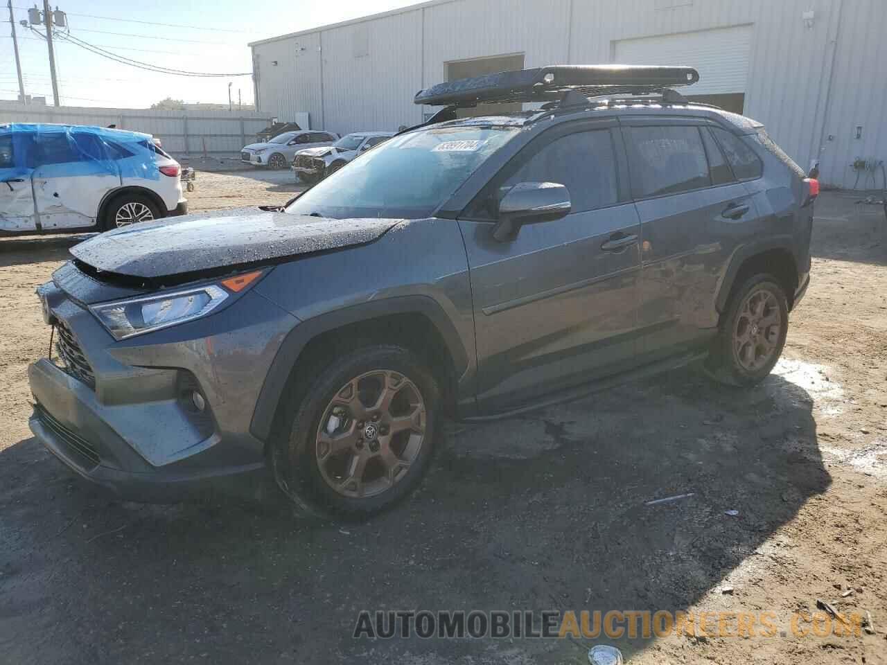 2T3A1RFV3MC190405 TOYOTA RAV4 2021