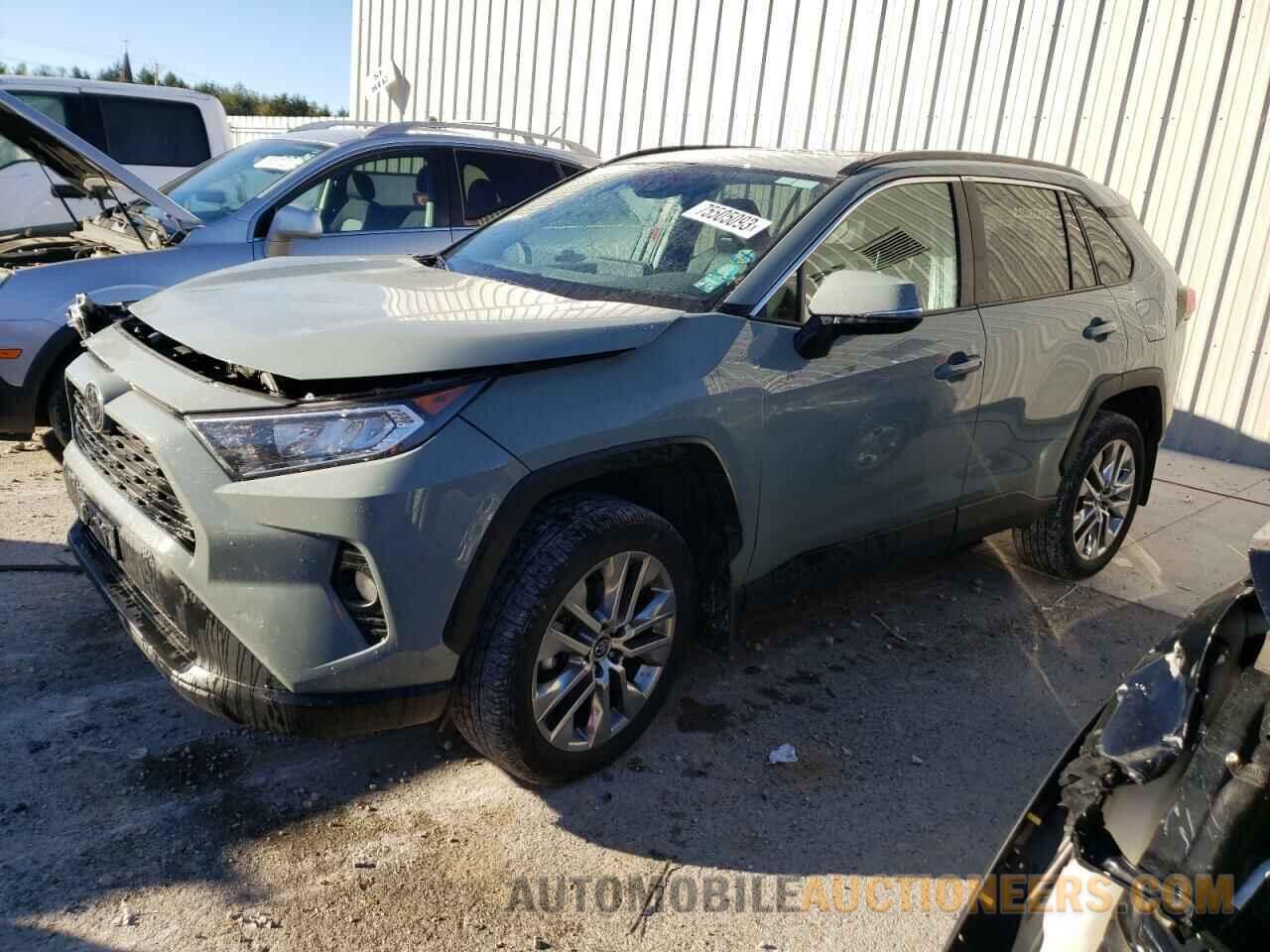 2T3A1RFV3MW157886 TOYOTA RAV4 2021