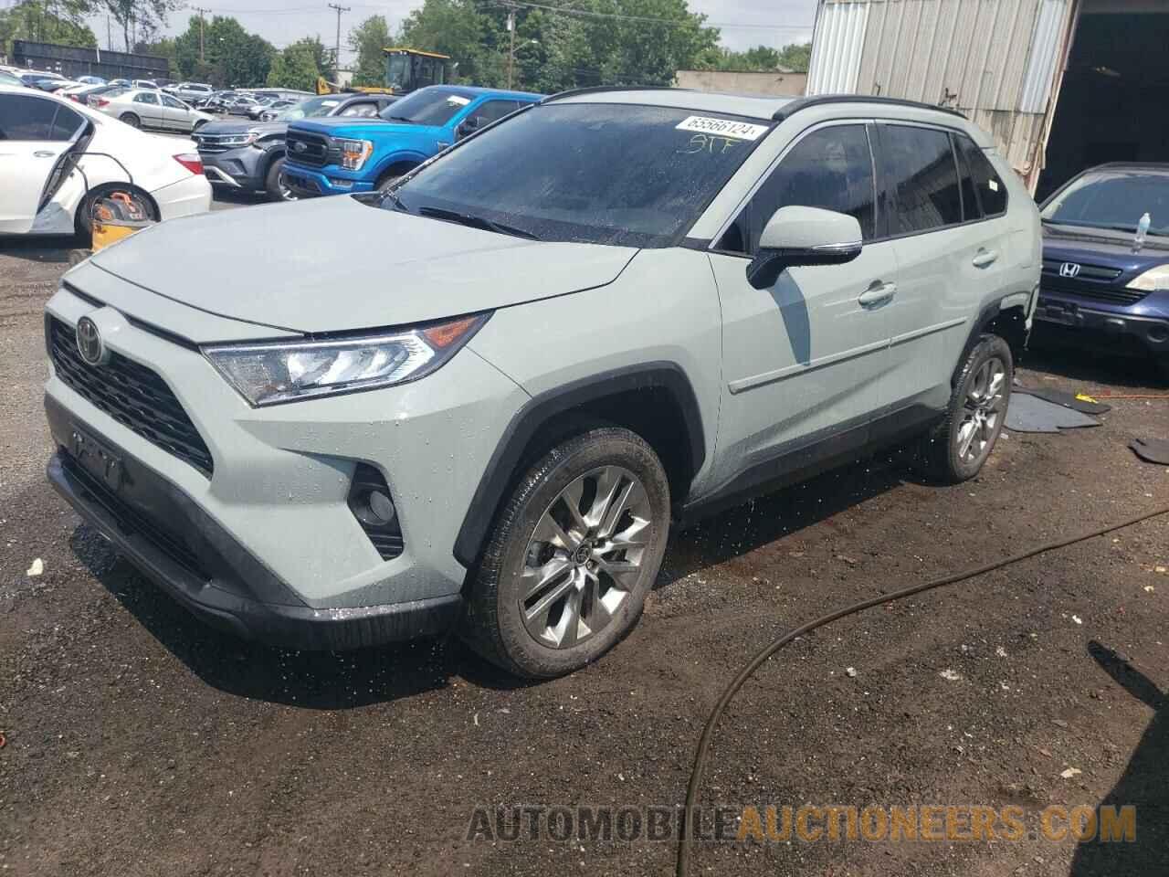 2T3A1RFV3MW204771 TOYOTA RAV4 2021