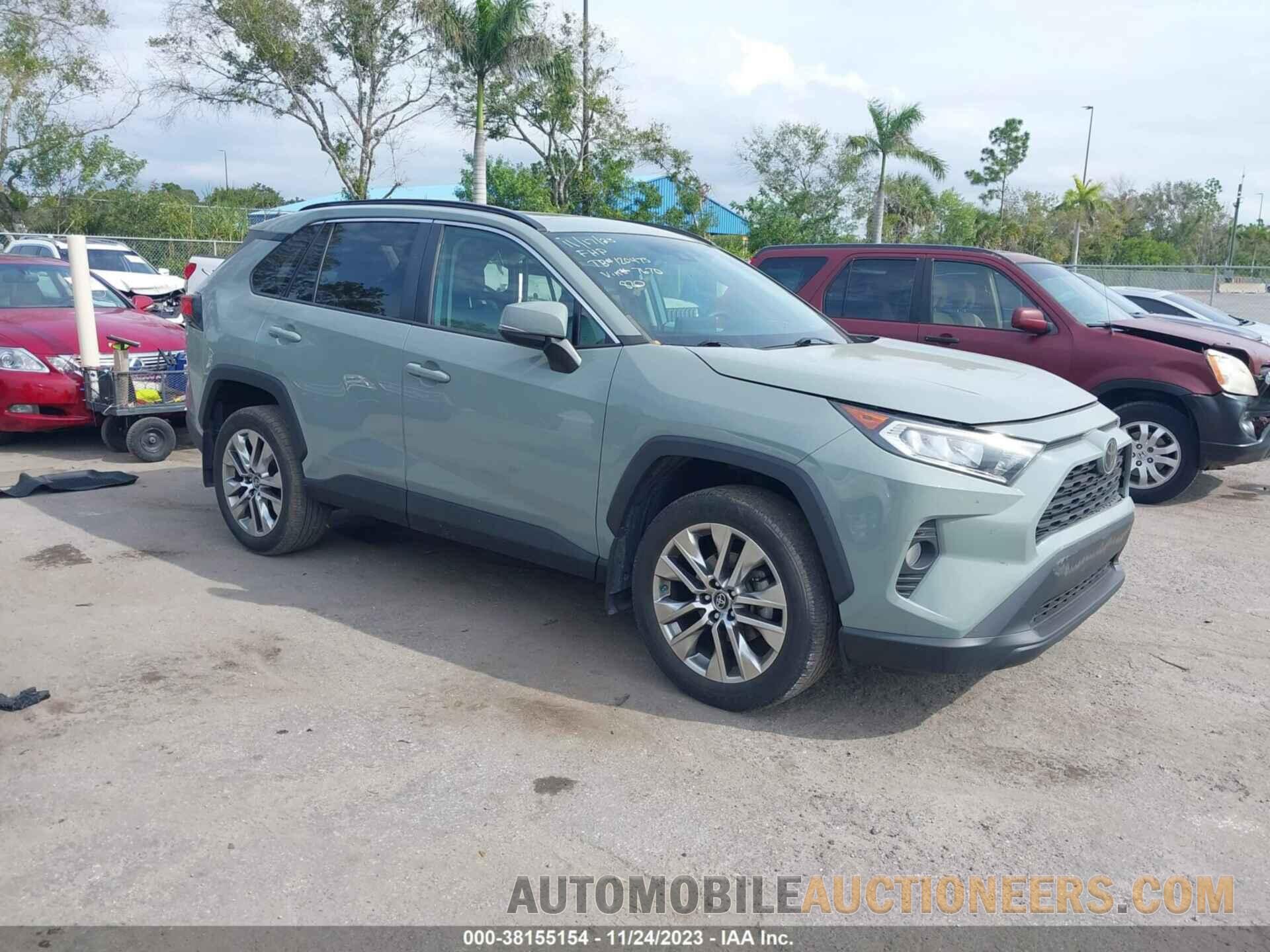 2T3A1RFV4KW047670 TOYOTA RAV4 2019