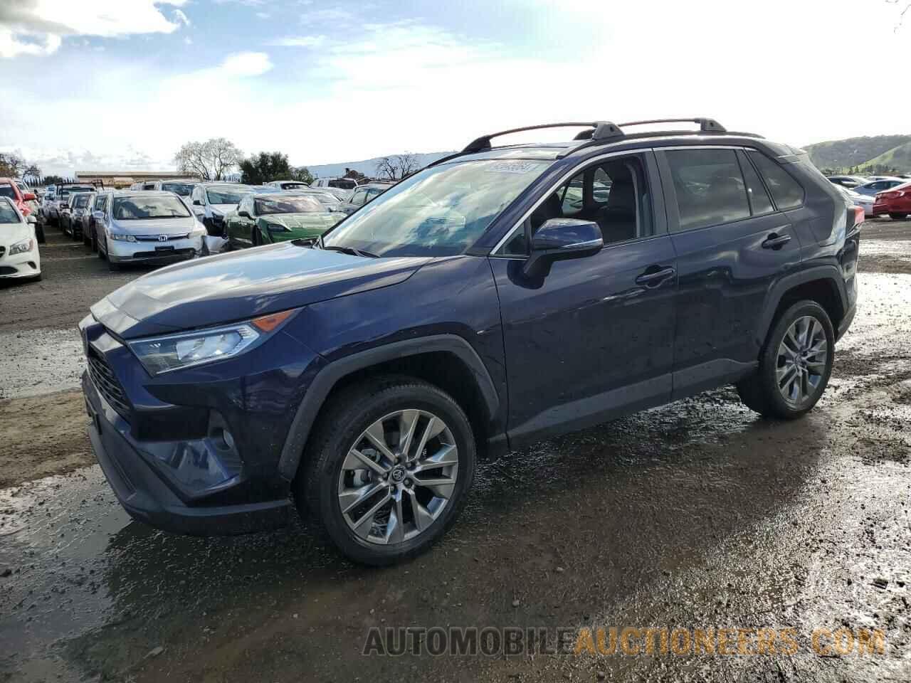 2T3A1RFV4KW077011 TOYOTA RAV4 2019