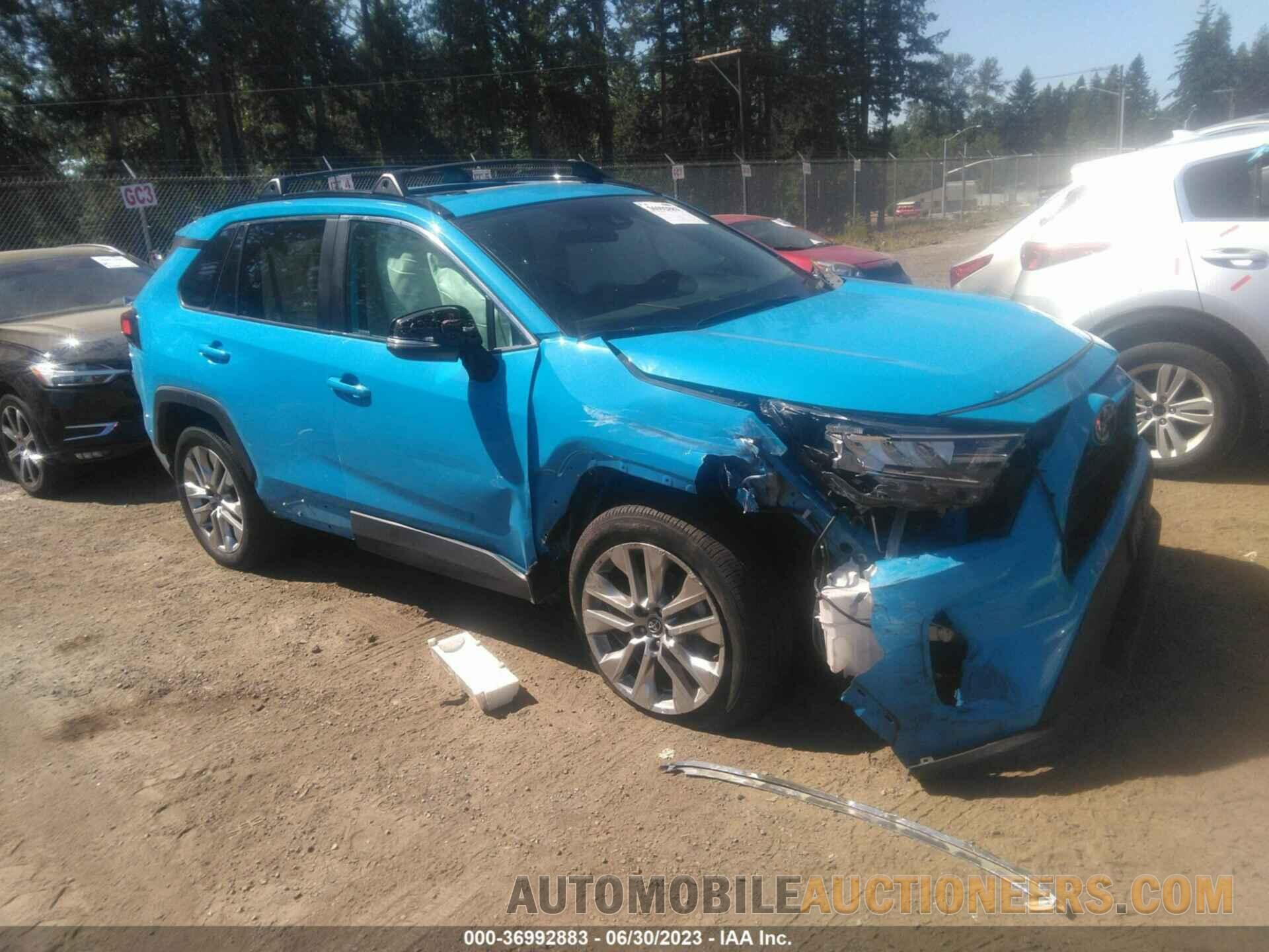 2T3A1RFV4LC139025 TOYOTA RAV4 2020