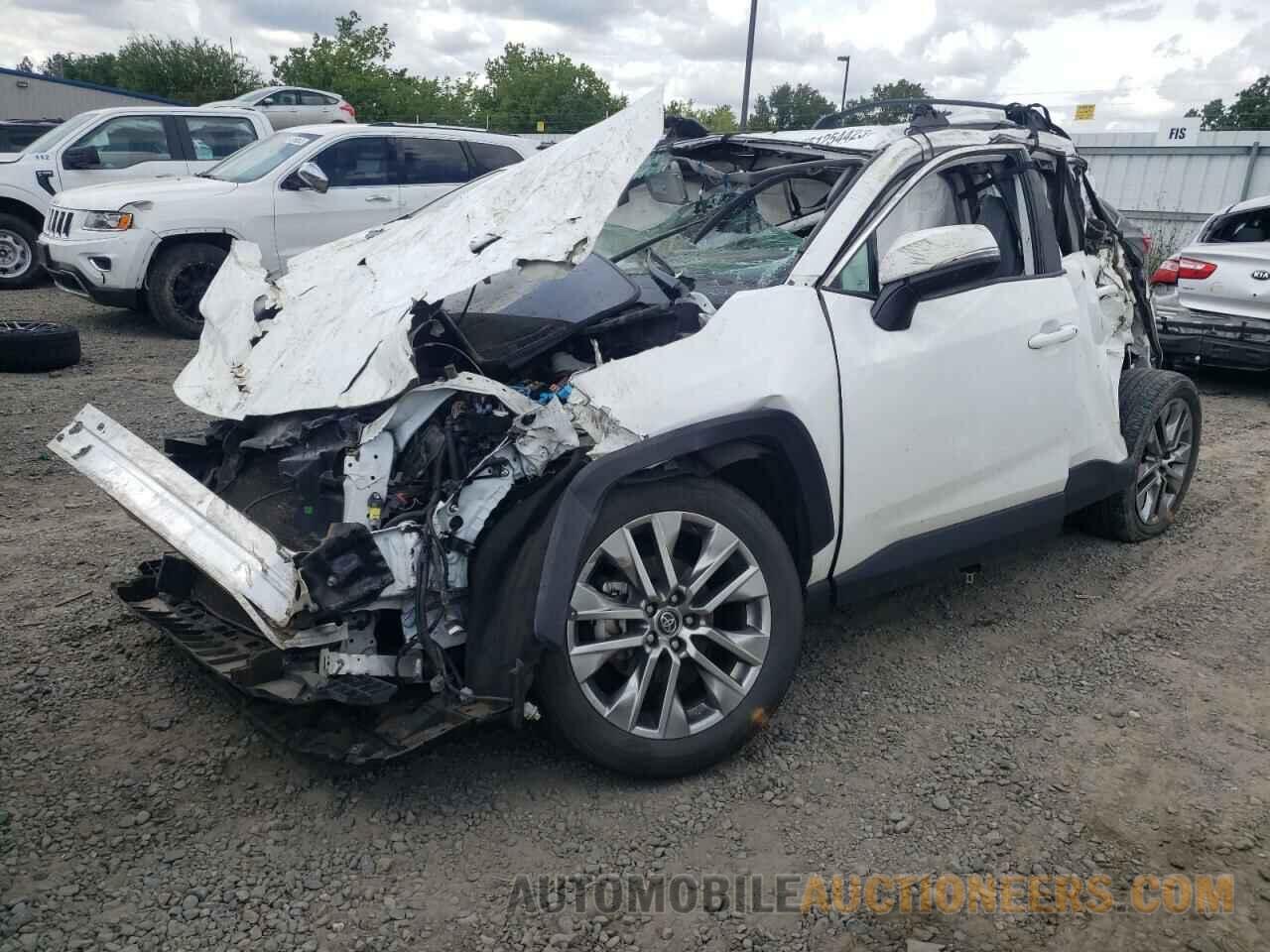 2T3A1RFV5LC073214 TOYOTA RAV4 2020