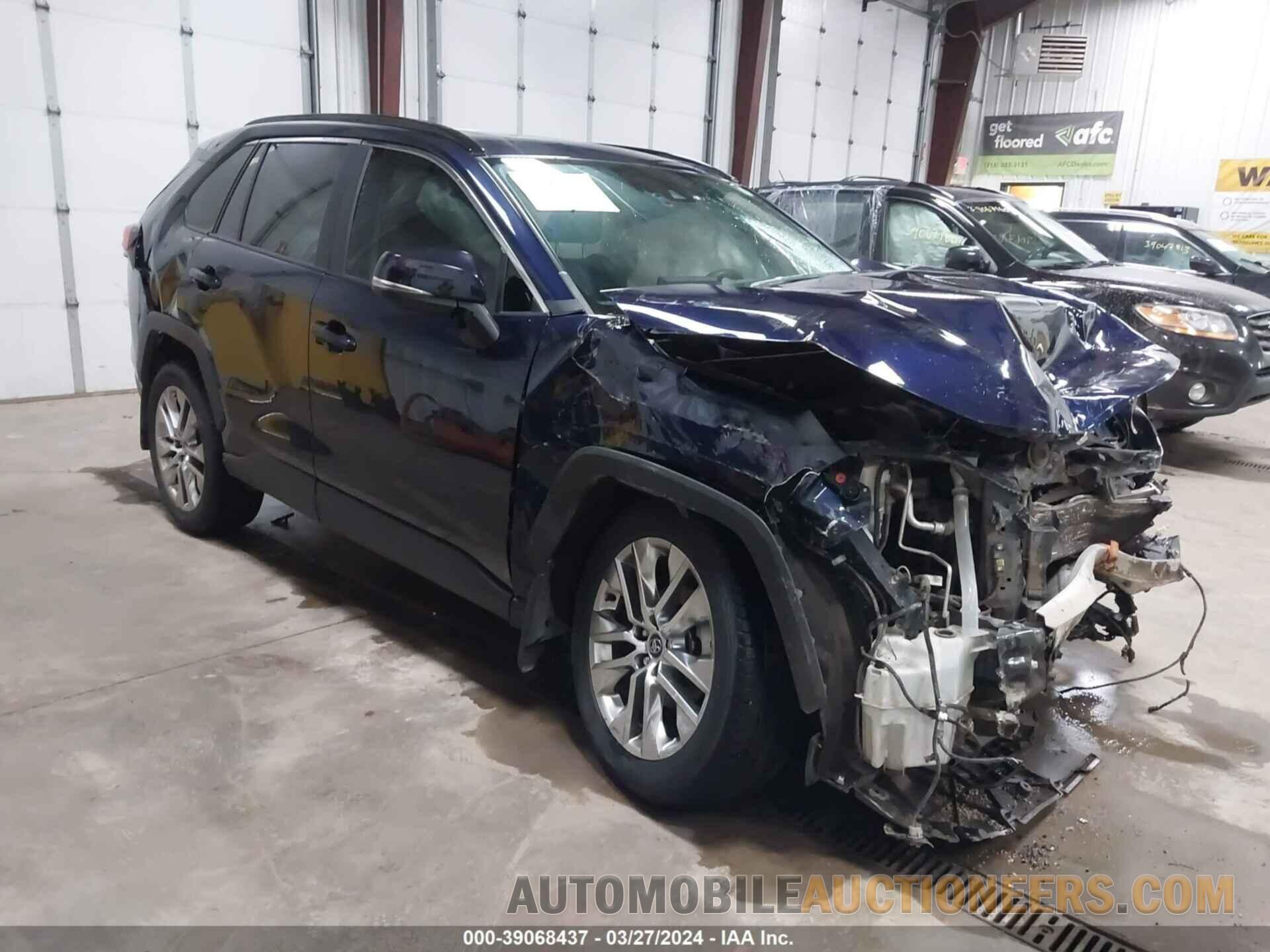 2T3A1RFV5LW139579 TOYOTA RAV4 2020