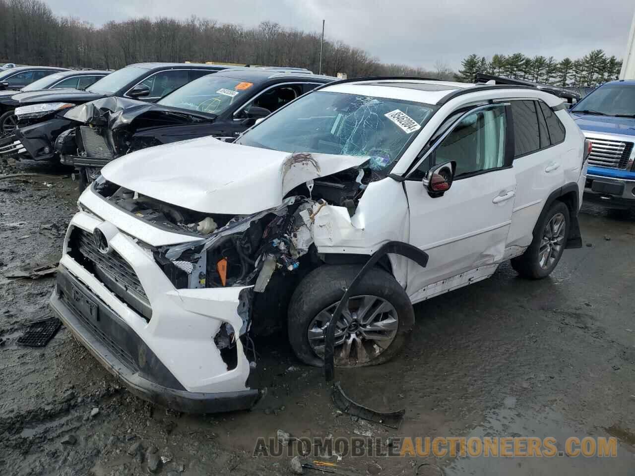 2T3A1RFV6KC028295 TOYOTA RAV4 2019