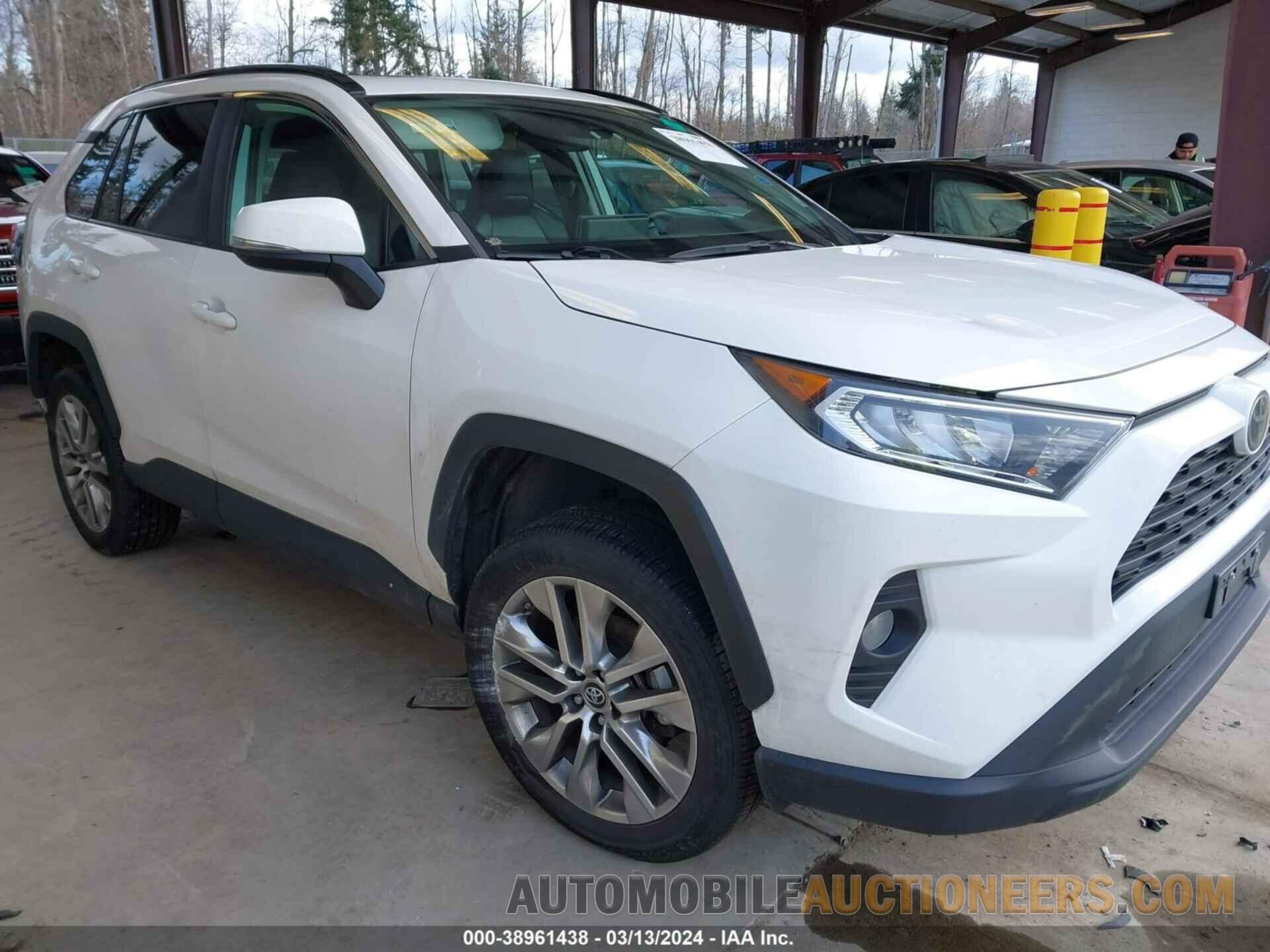 2T3A1RFV6KC034386 TOYOTA RAV4 2019