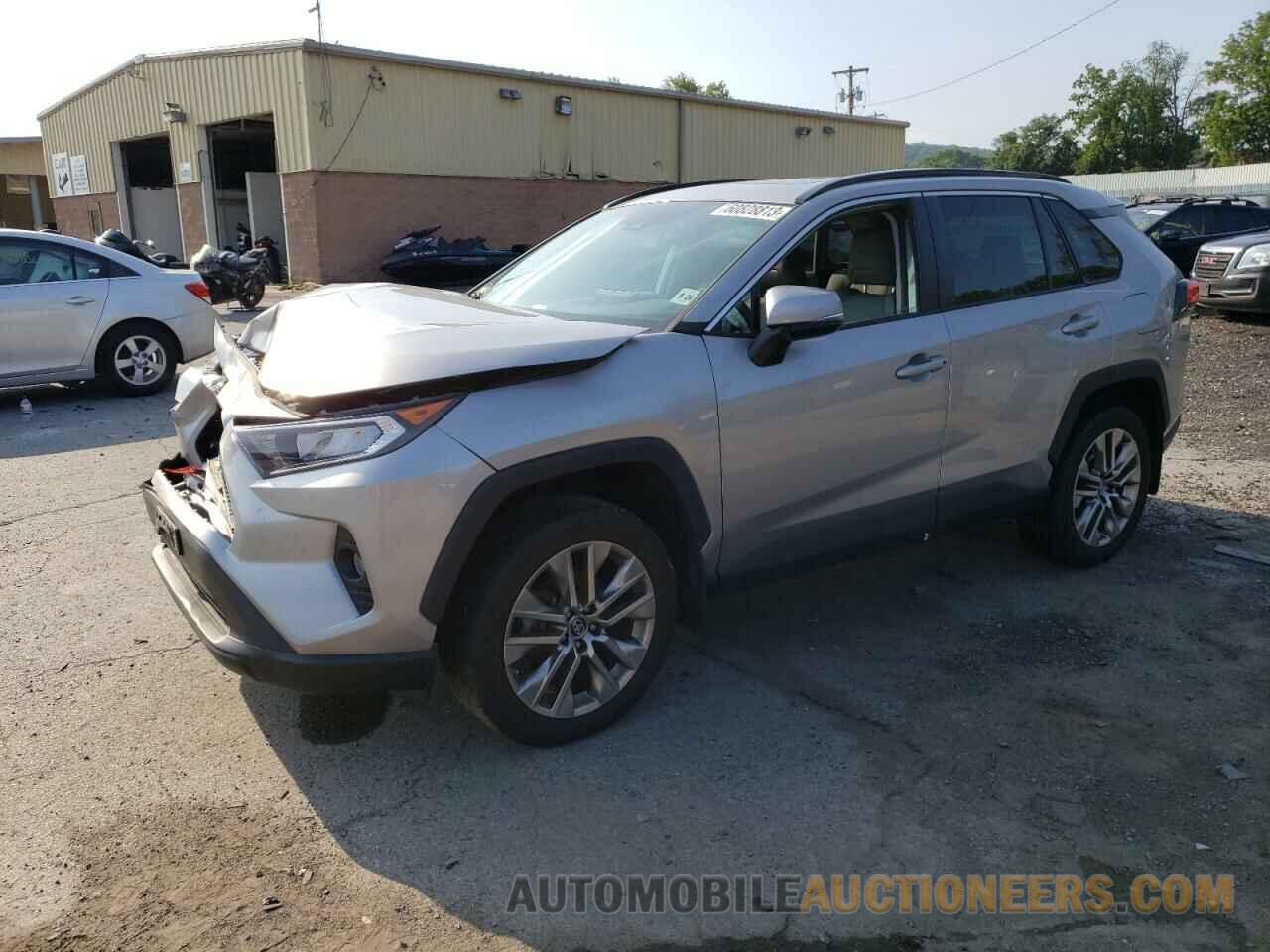 2T3A1RFV6KC048854 TOYOTA RAV4 2019