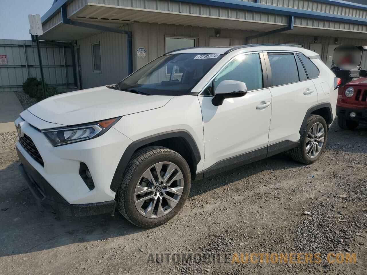 2T3A1RFV6KW075230 TOYOTA RAV4 2019