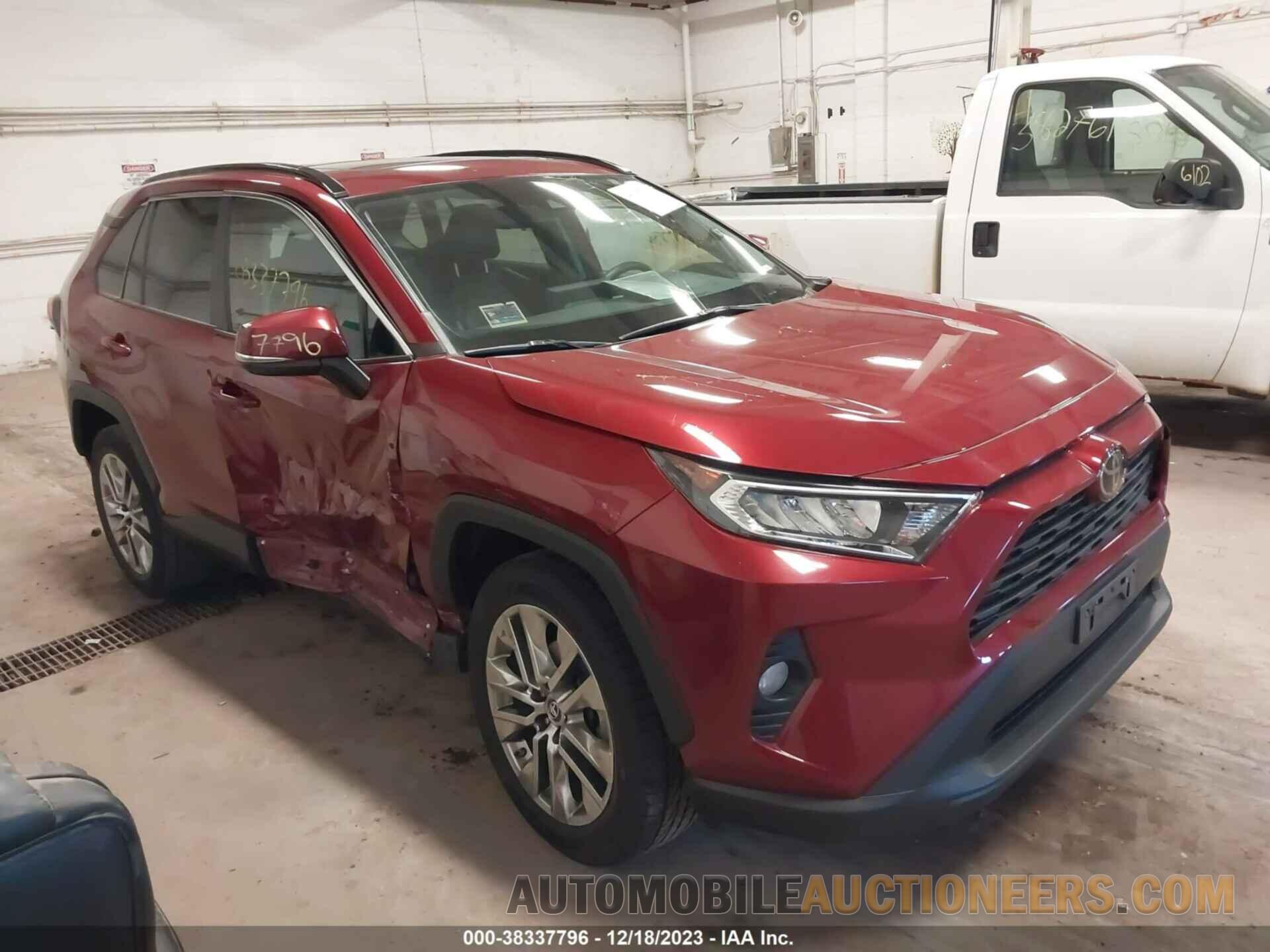 2T3A1RFV7KC021940 TOYOTA RAV4 2019