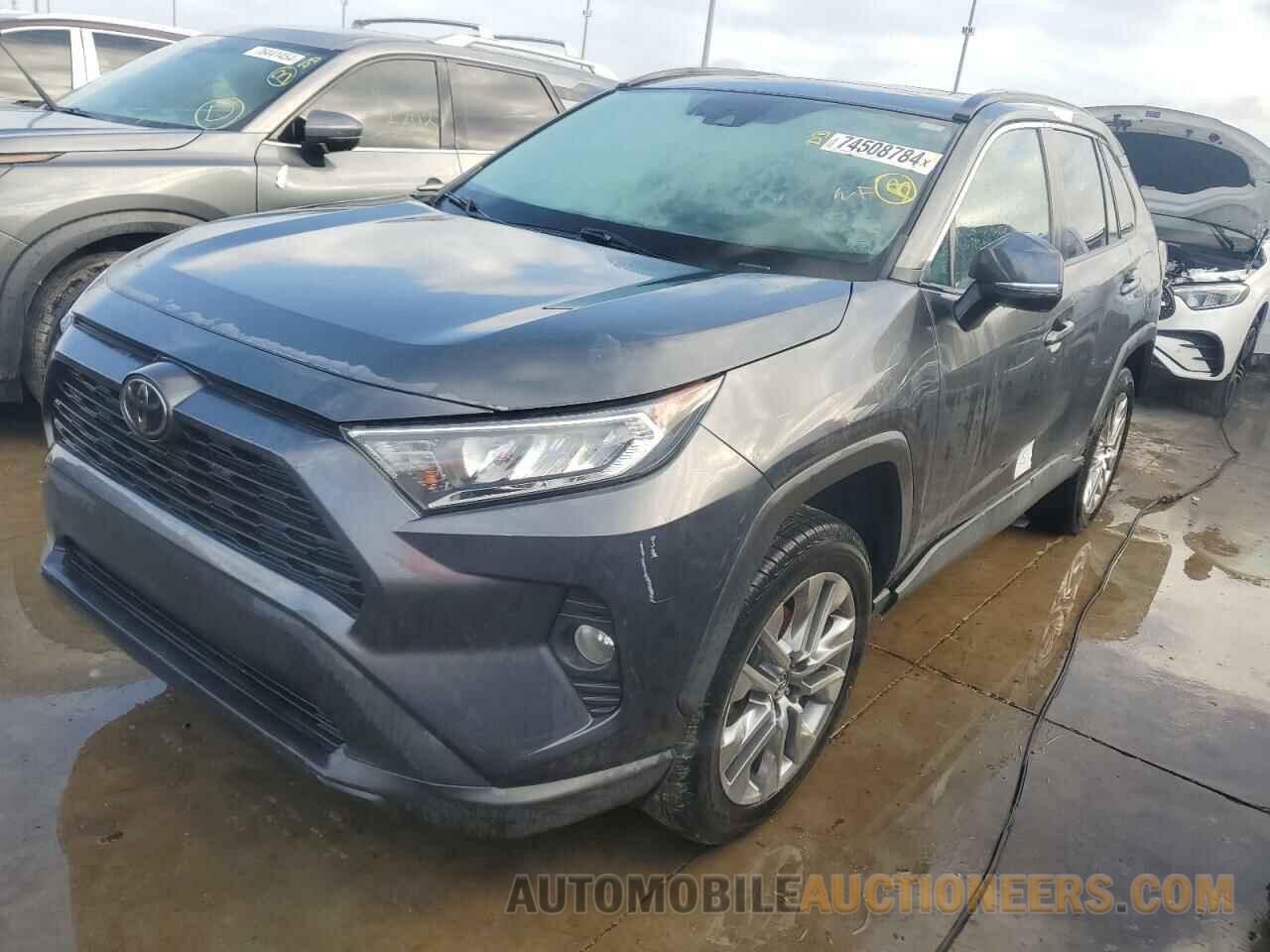 2T3A1RFV7KC031173 TOYOTA RAV4 2019