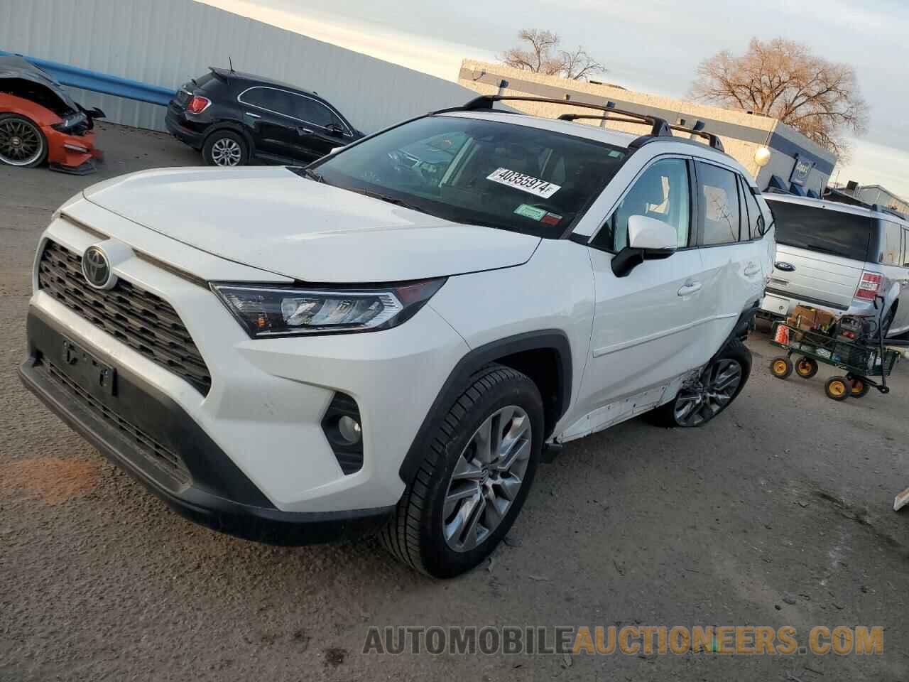 2T3A1RFV7KW065807 TOYOTA RAV4 2019