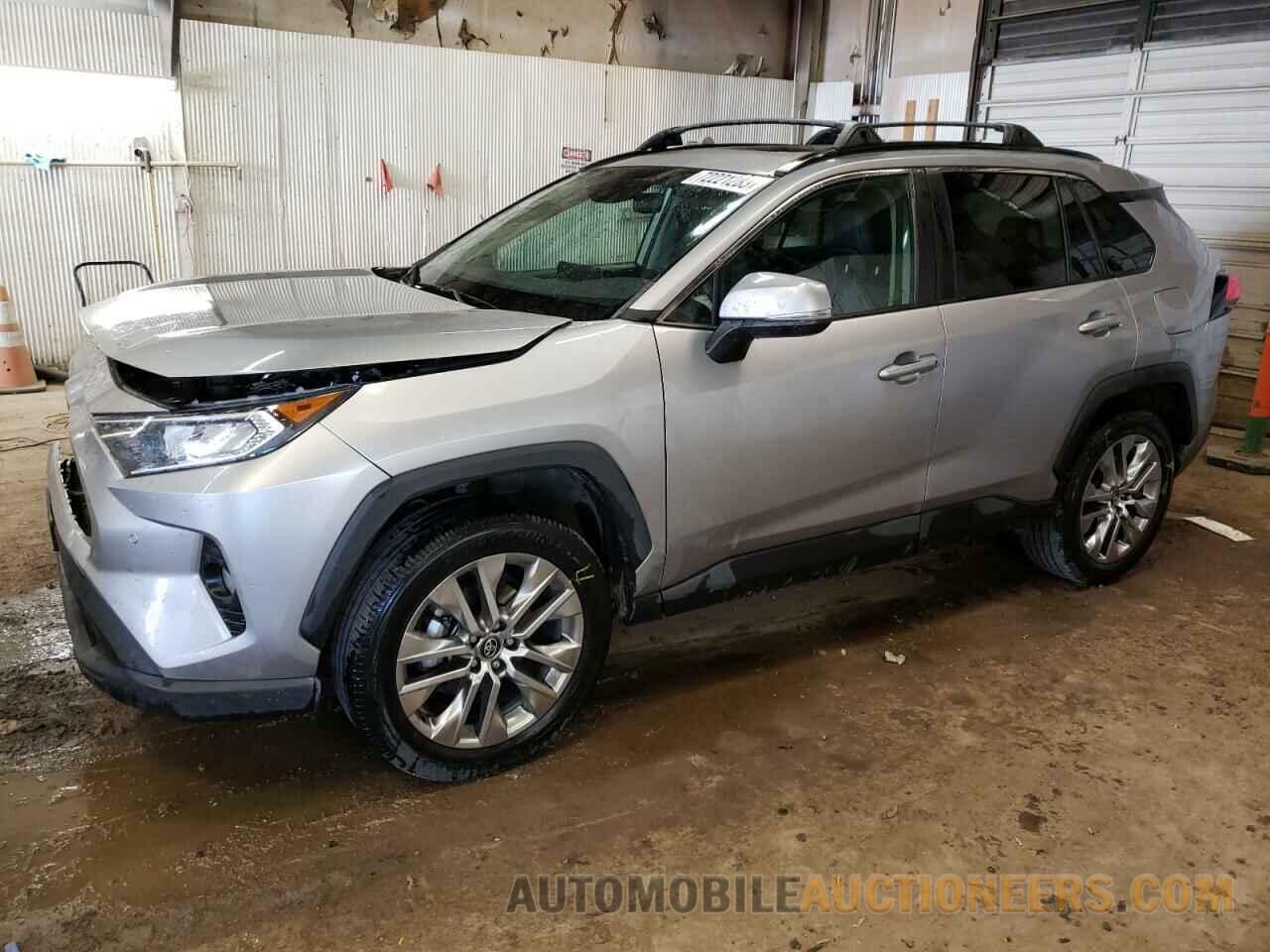 2T3A1RFV7MC158427 TOYOTA RAV4 2021