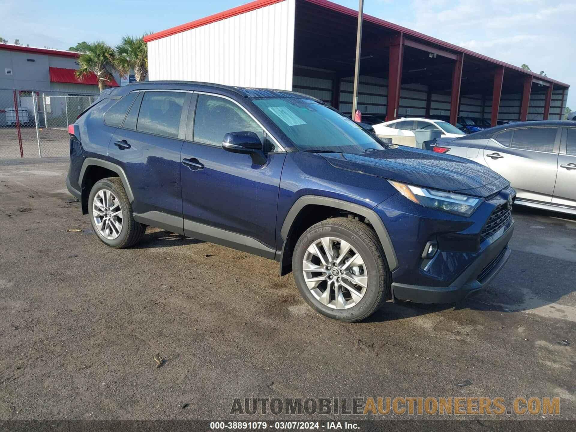 2T3A1RFV7RW432523 TOYOTA RAV4 2024